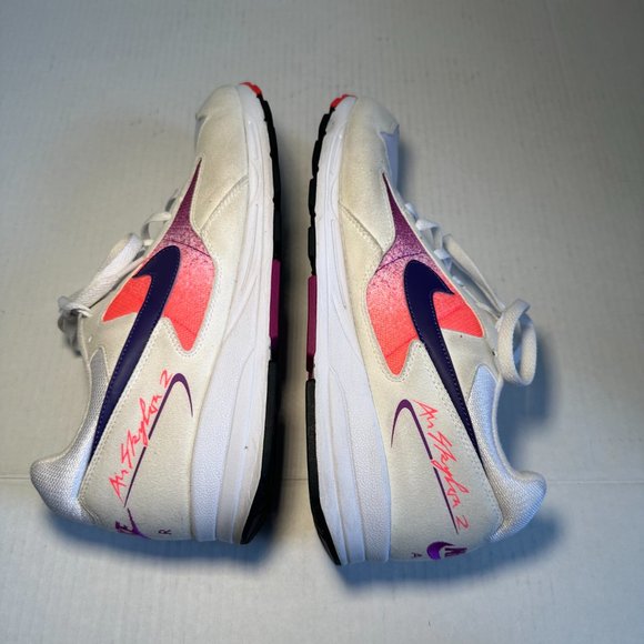 Nike Air Skylon 2 Solar Red - Picture 2 of 9